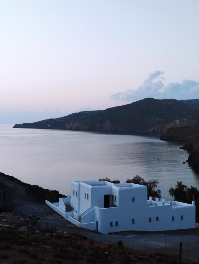 το κυμα . Διαμέρισμα *